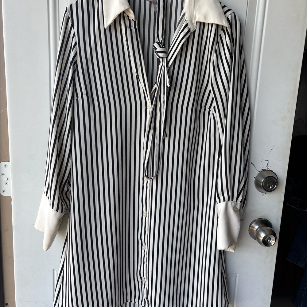 H&M Black and White Striped Midi Dress with Tie Collar